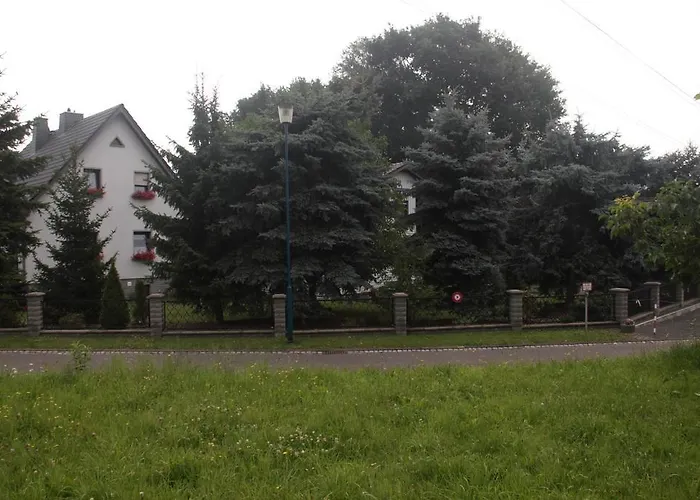 Bestes Hotel drei Rosen Borna
